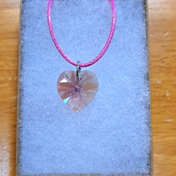 Jewelry - Morning Berry Crystal Heart Necklace